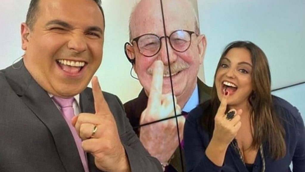 Reinaldo Gottino, Fabíola Reiper e Renato Lombardi no Balanço Geral (Reprodução: Instagram)