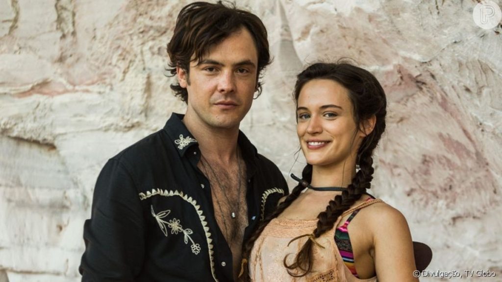Sérgio Guizé e Bianca Bin continuam juntos (Reprodução: TV Globo)