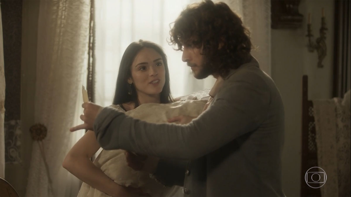 Anna (Isabelle Drummond) e Joaquim (Chay Suede) em Novo Mundo