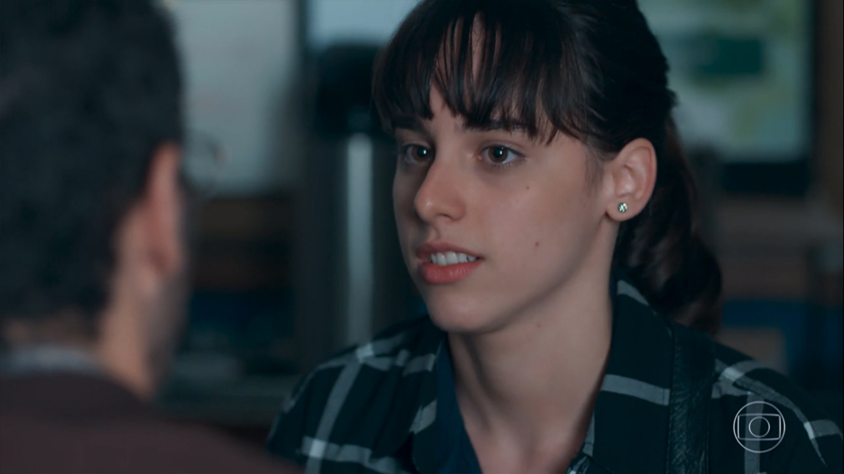 Bóris (Mouhamed Harfouch) e Lica (Manoela Aliperti) em Malhação