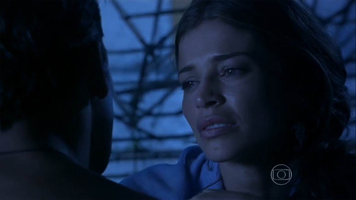 Cassiano (Henri Castelli) e Ester (Grazi Massafera) em Novo Mundo