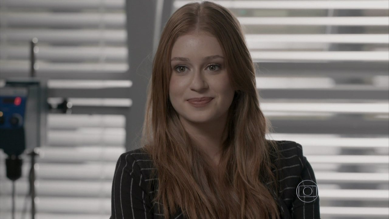 Eliza (Marina Ruy Barbosa) em Totalmente Demais
