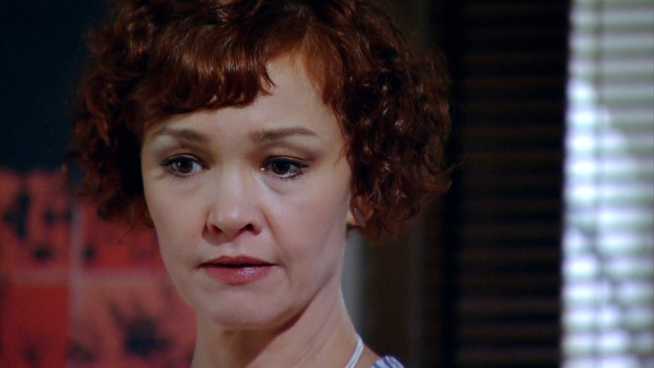 Esther (Júlia Lemmertz) em Fina Estampa