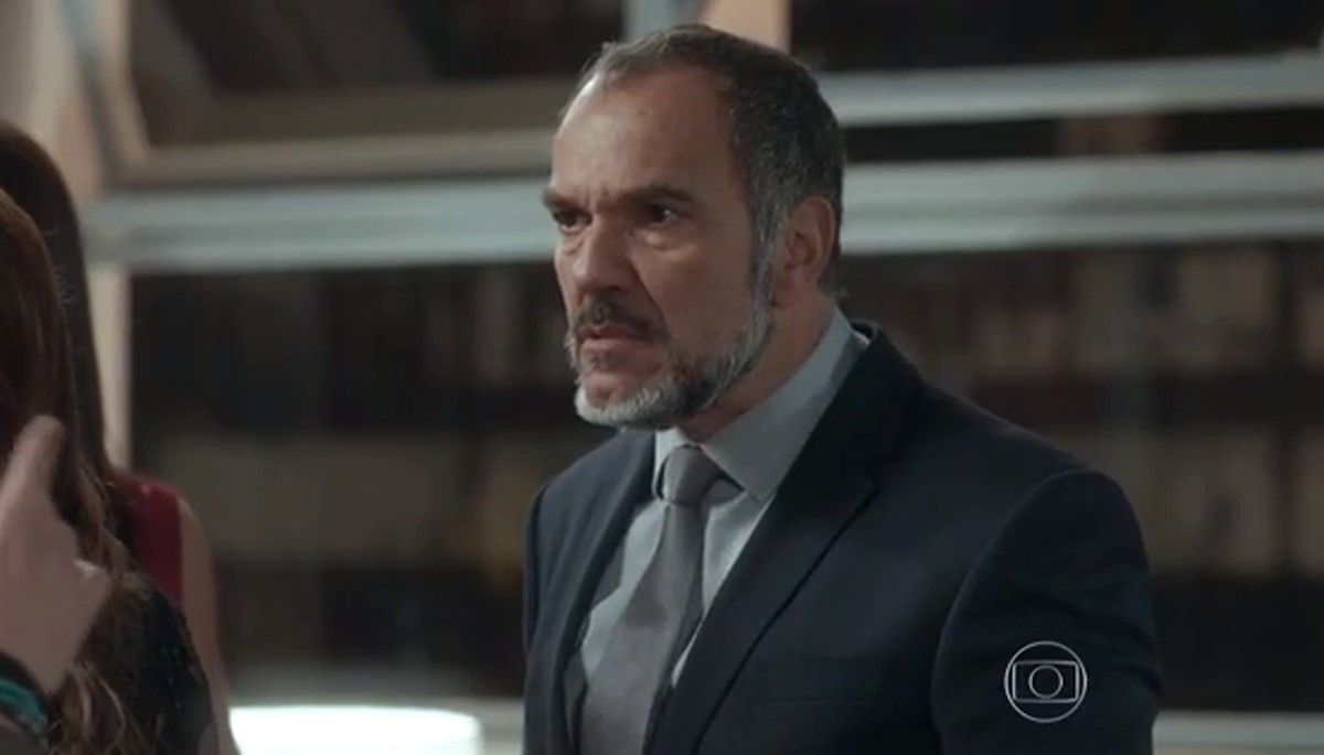 Germano (Humberto Martins) em Totalmente Demais