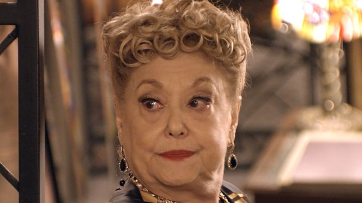 Paulina (Suely Franco) de Êta Mundo Bom!