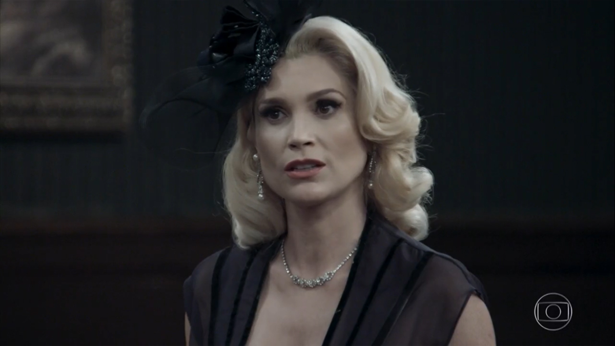 Sandra (Flávia Alessandra) em Êta Mundo Bom!