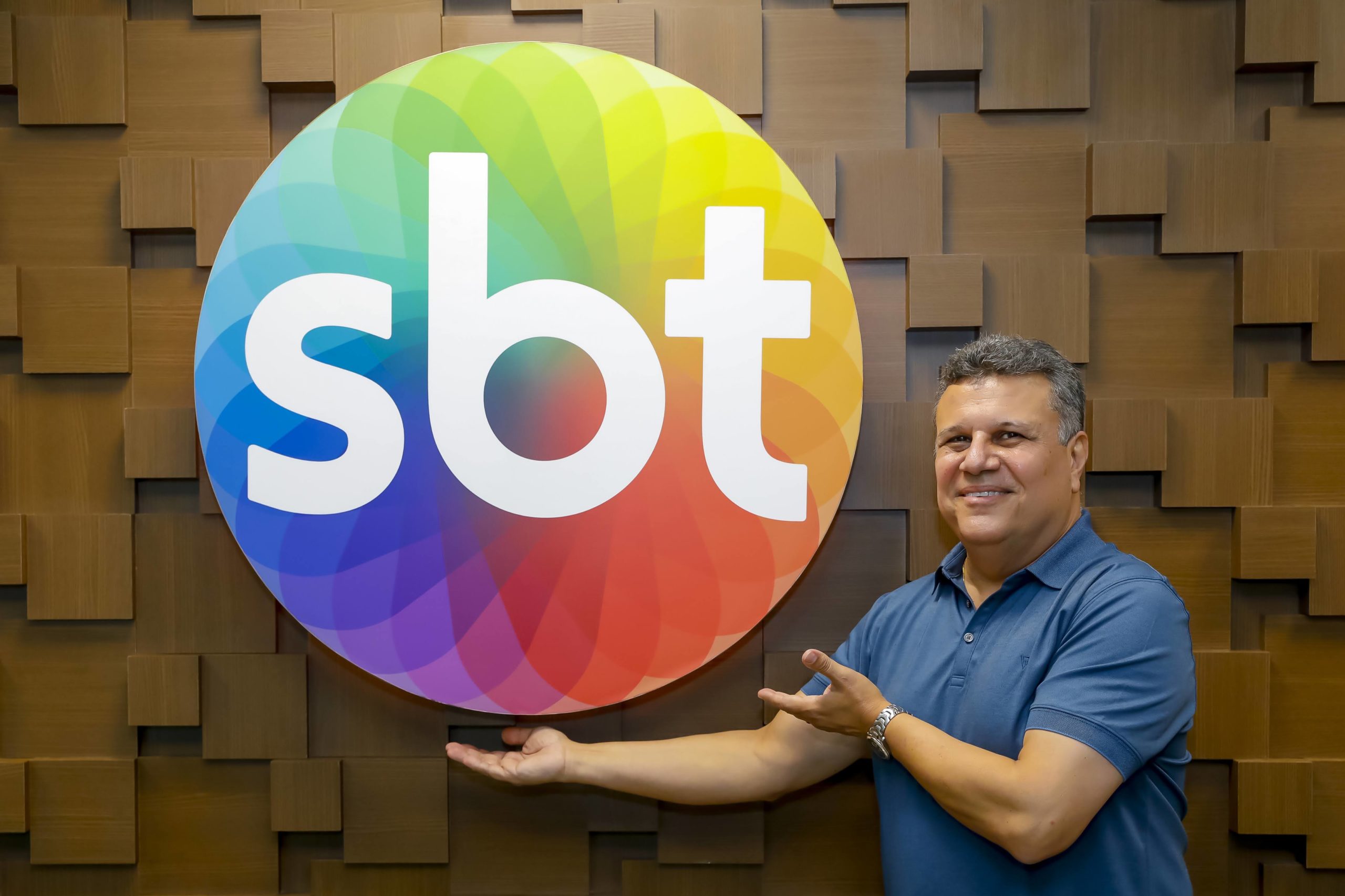 Teo José no SBT