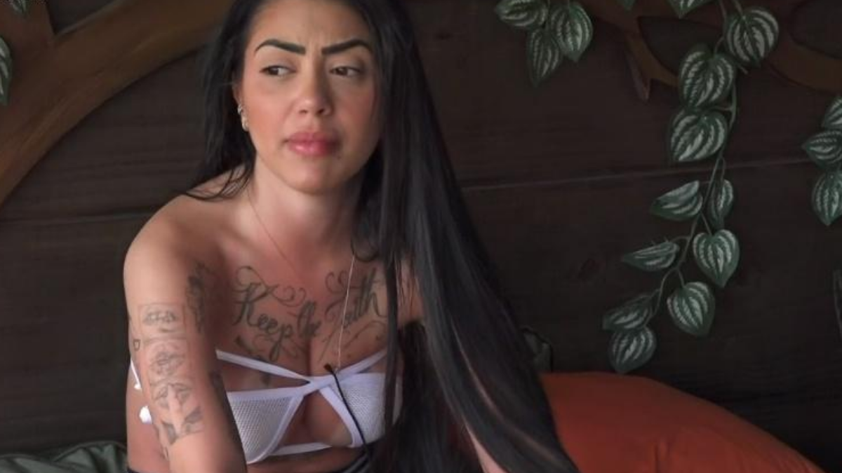 MC Mirella