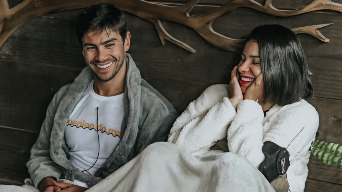 Mariano e Jakelyne Oliveira