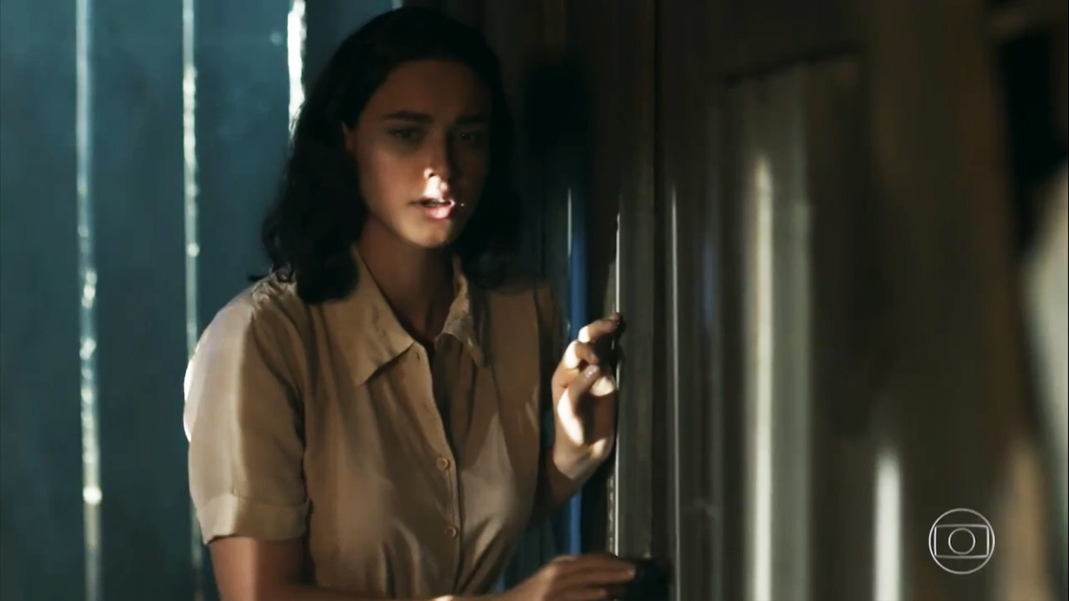 Filomena (Débora Nascimento) em Ouro Verde