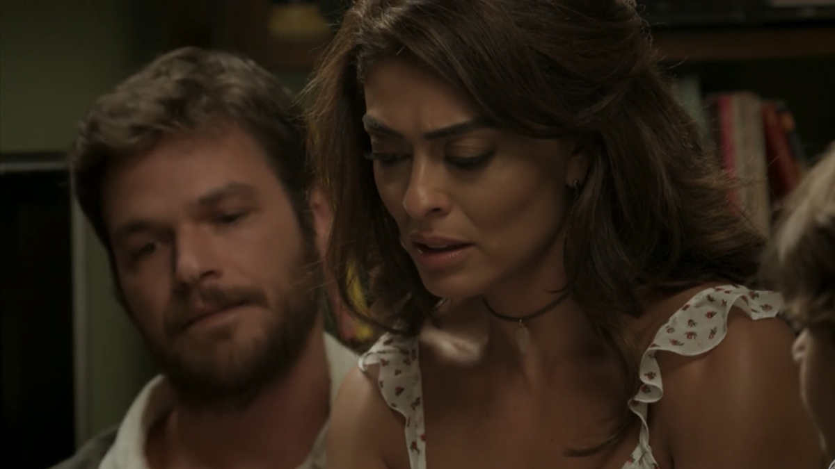Rubinho (Emílio Dantas) e Bibi (Juliana Paes) em A Força do Querer