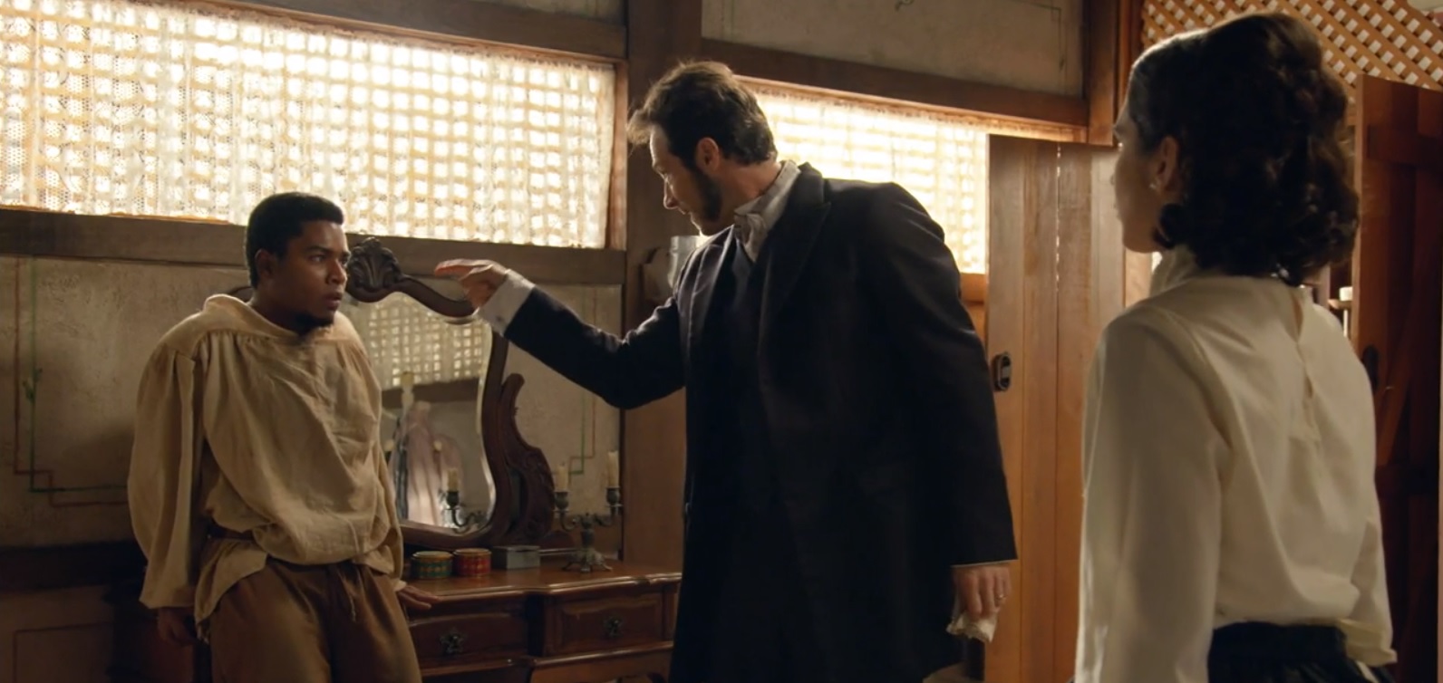 Sapião (Sidney Santiago), Almeida (Fernando Pavão) e Teresa (Roberta Gualda) de Escrava Mãe