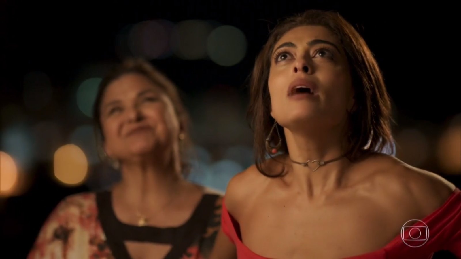 Elizângela e Juliana Paes como Aurora e Bibi Perigosa em A Força do Querer (Reprodução / Twitter)