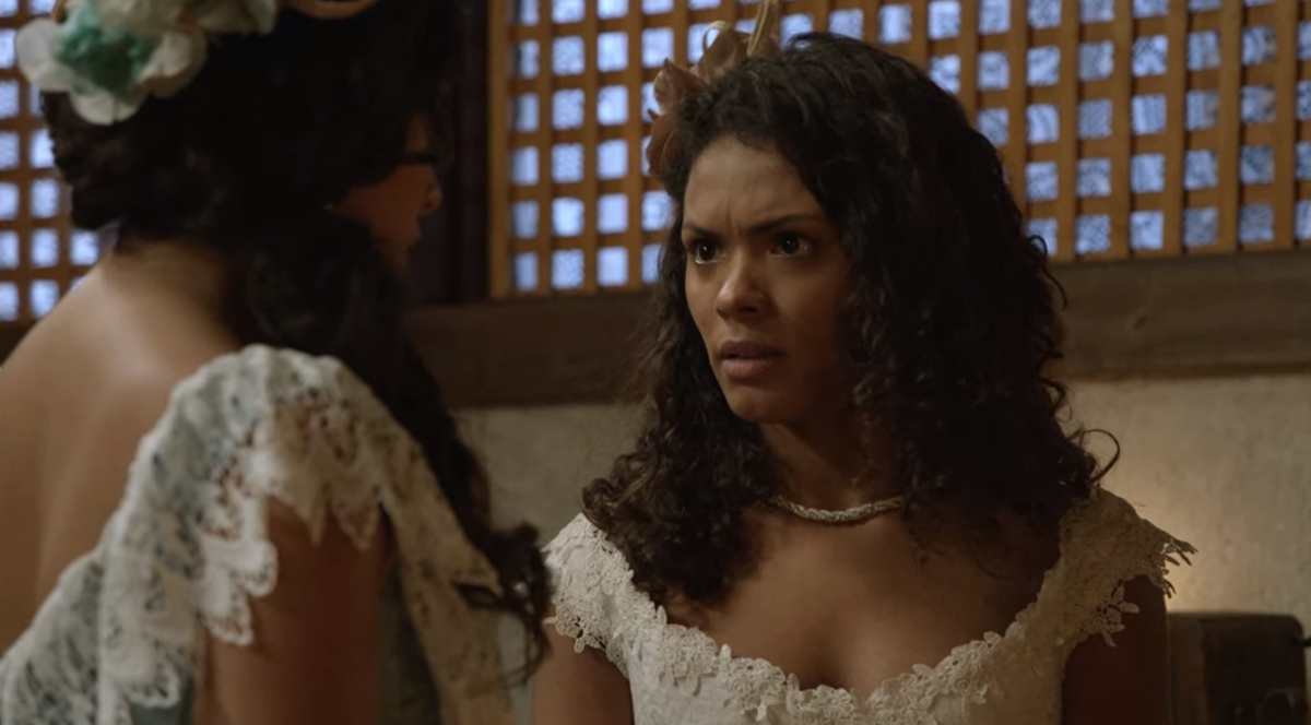 Esméria acata nova ordem de Maria Isabel e tira Juliana de festa (Reprodução: Instagram)