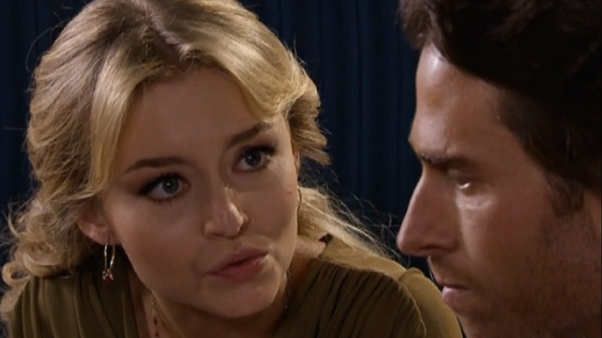 Montserrat e Alessandro, de O Que a Vida me Roubou