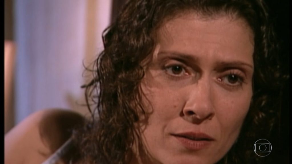 Sílvia, de Laços de Família