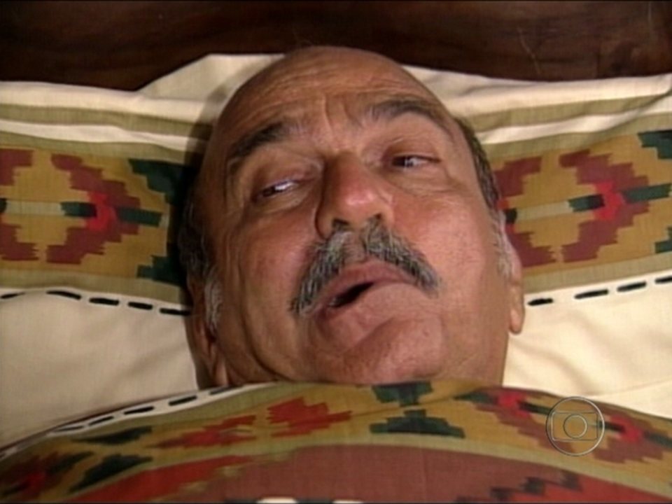 Dom Lázaro (Lima Duarte) de Meu Bem, Meu Mal