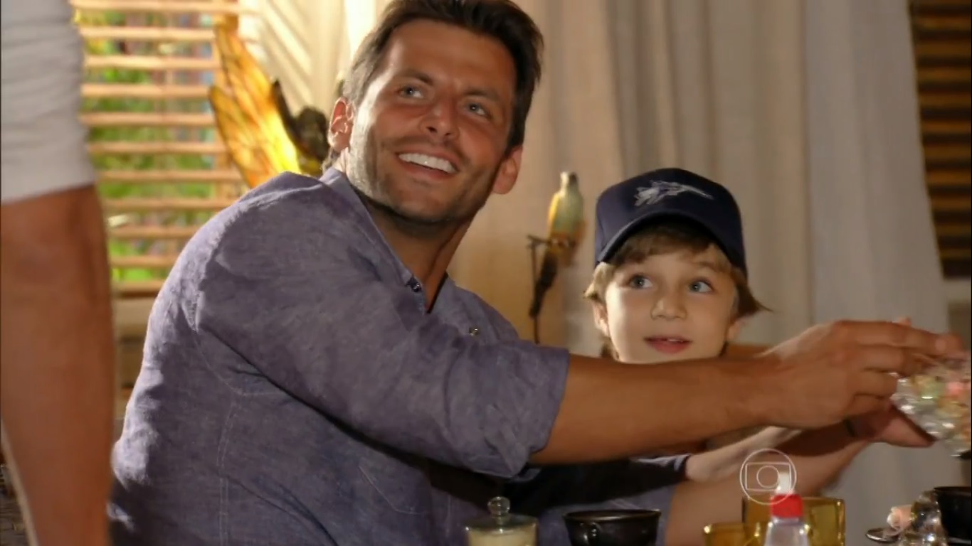 Samuca (Vitor Figueiredo) e Cassiano (Henri Castelli)