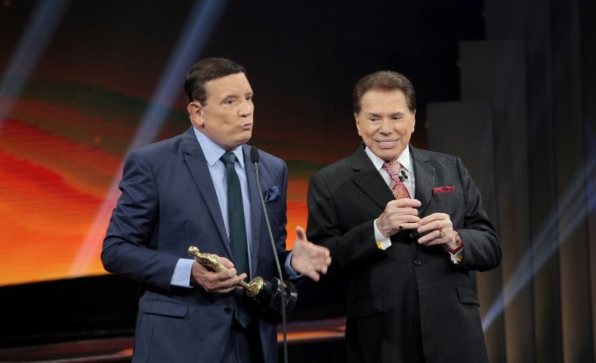 Roberto Cabrini e Silvio Santos no Troféu Imprensa