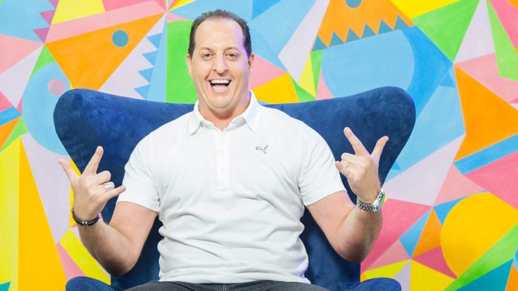 Benjamin Back comanda o Arena SBT (Divulgação / SBT)