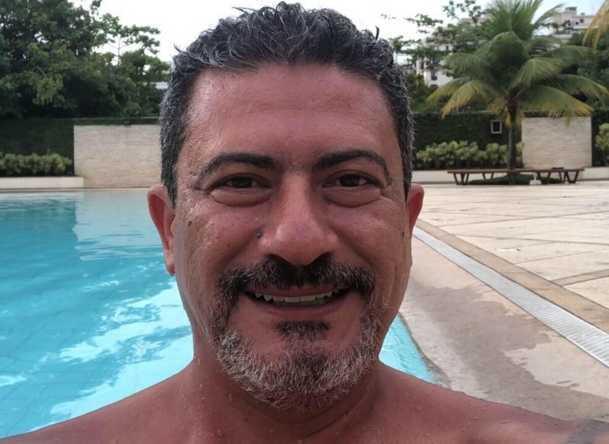 Tom Viega, interprete do Louro José