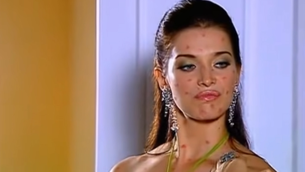 Delfina (Maria Carolina Ribeiro) em Floribella