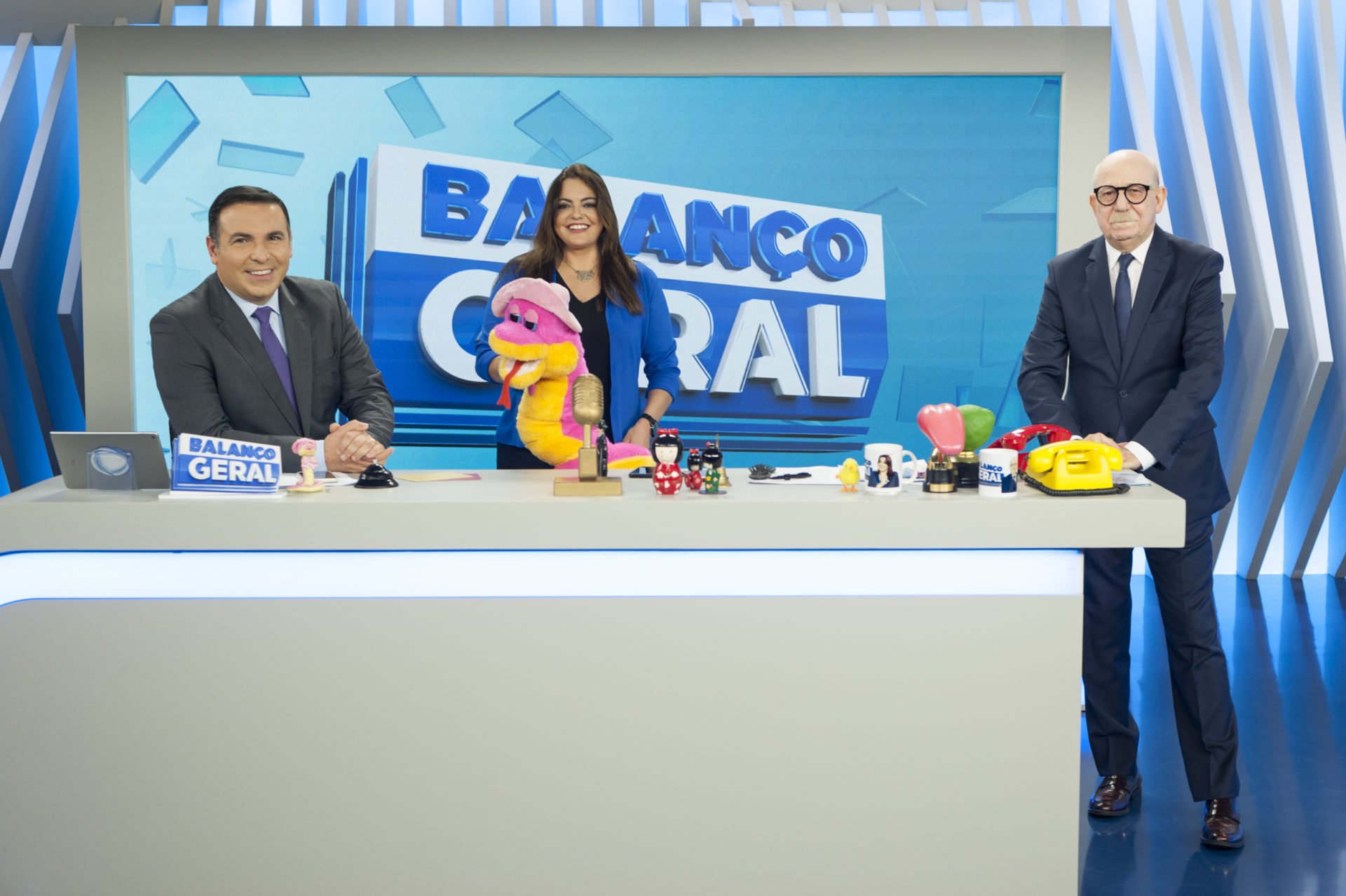 Reinado Gottino, Fabíola Reipert e Renato Lombardi no A Hora da Venenosa, quadro do Balanço Geral SP