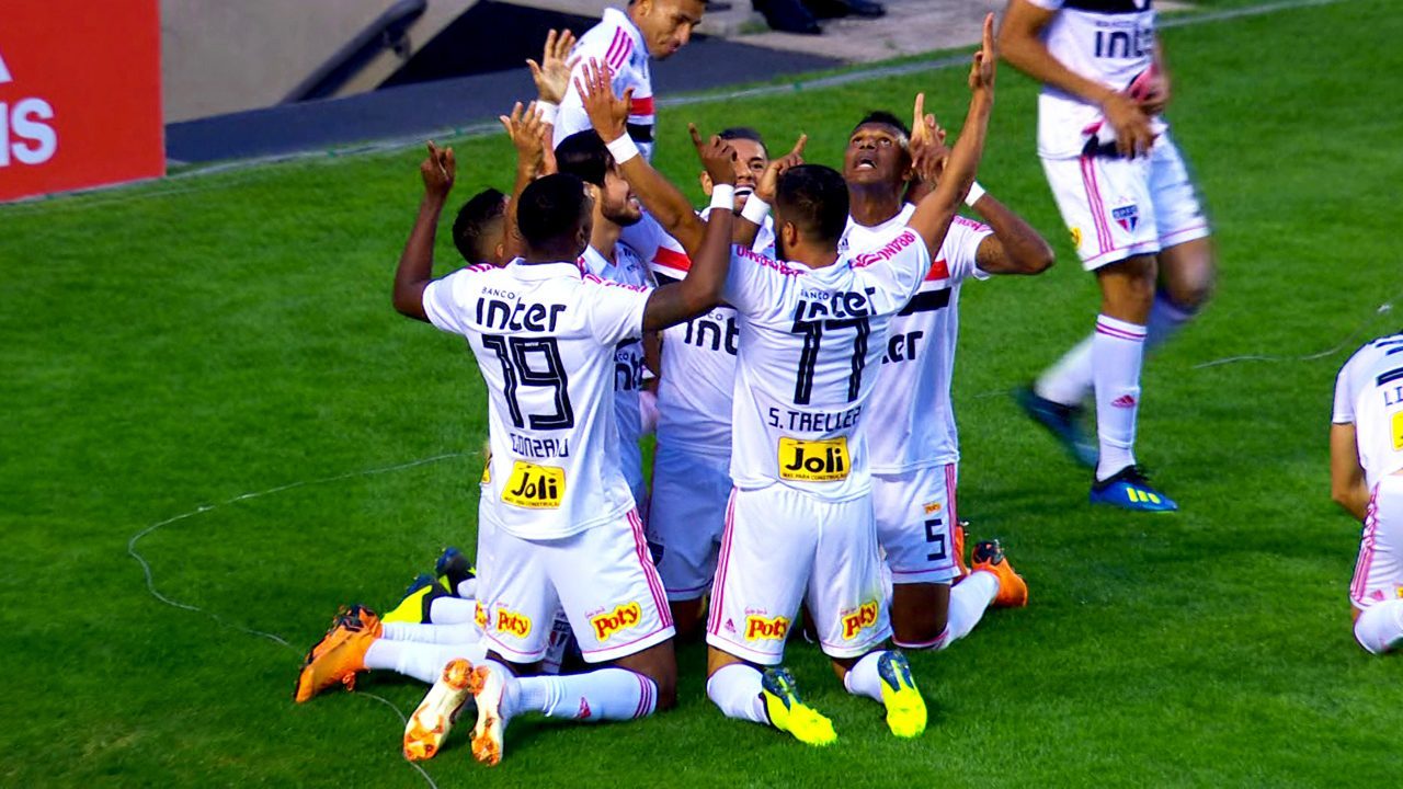 São Paulo enfrenta o Vasco