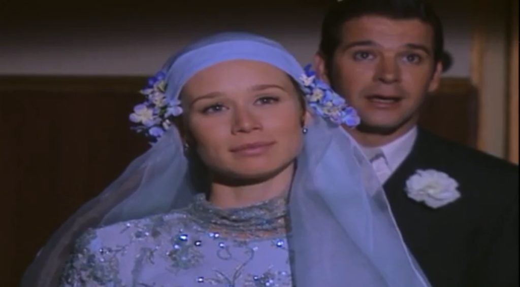Ana Francisca e Danilo tem noite de amor (Reprodução: TV Globo)