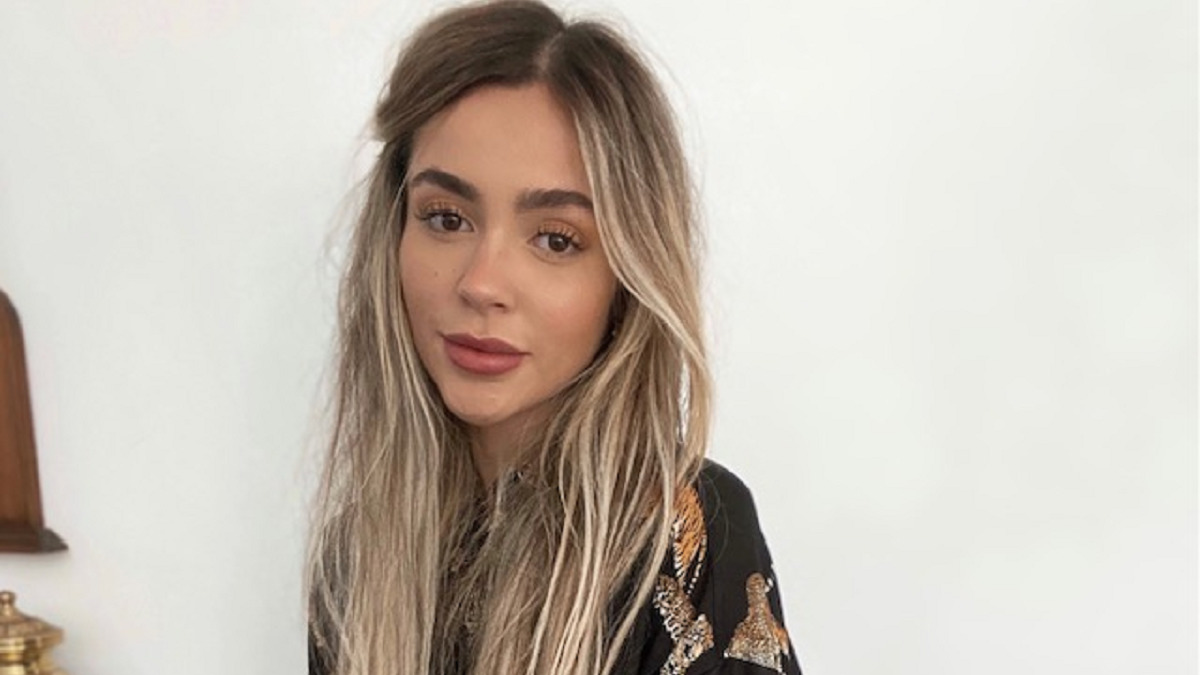 A modelo, influencer e designer de acessórios Gabriela Domingues
