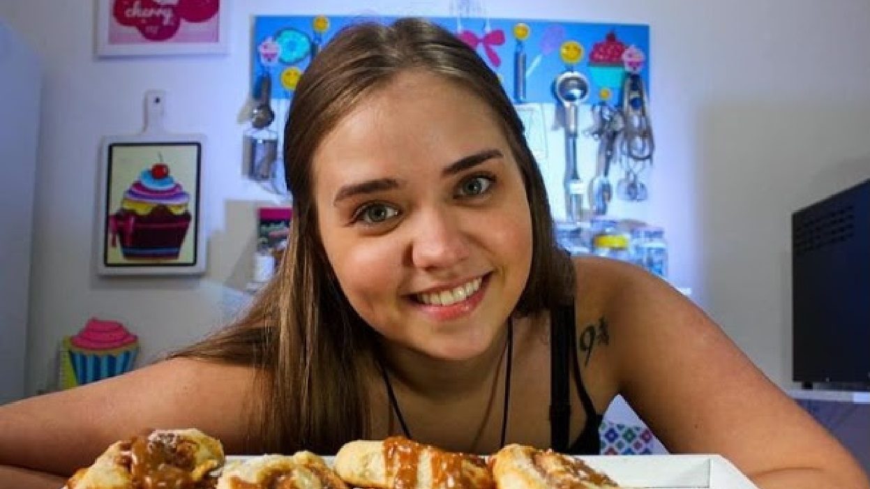 A atriz e youtuber Júlia Palmeira (Divulgação)