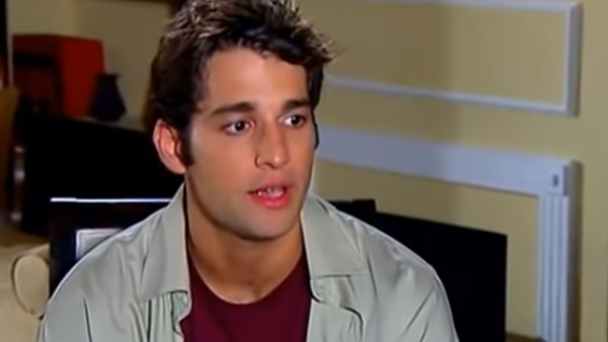 Adriano (Daniel Ávila) em Floribella