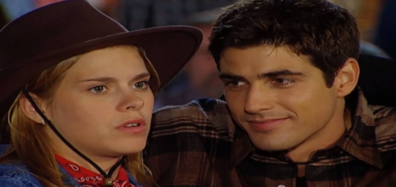 Camila (Carolina Dieckmann) e Edu (Reynaldo Gianecchini) de Laços de Família