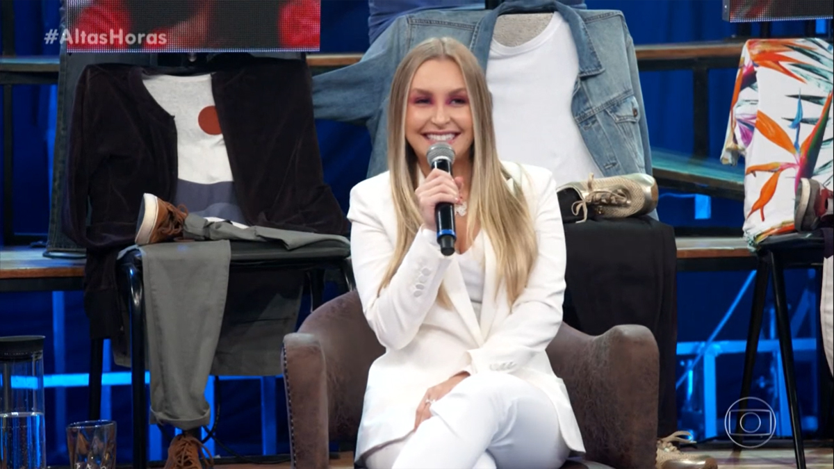 Carla Diaz no Altas Horas