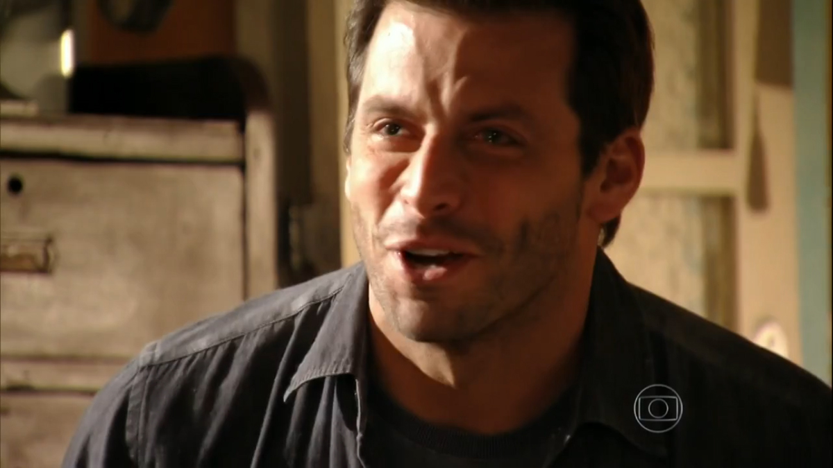Cassiano (Henri Castelli) em Flor do Caribe