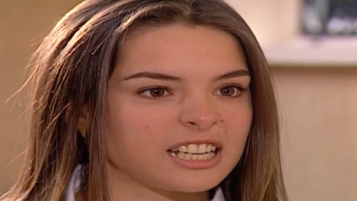 Clara (Regiane Alves) em Laços de Família