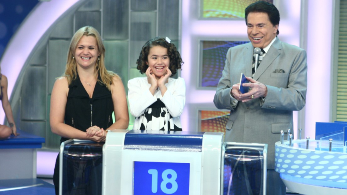 Gislaine, Maisa e Silvio Santos