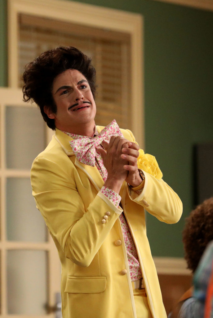 Zé Bonitinho (Mateus Solano), da Escolinha do Professor Raimundo