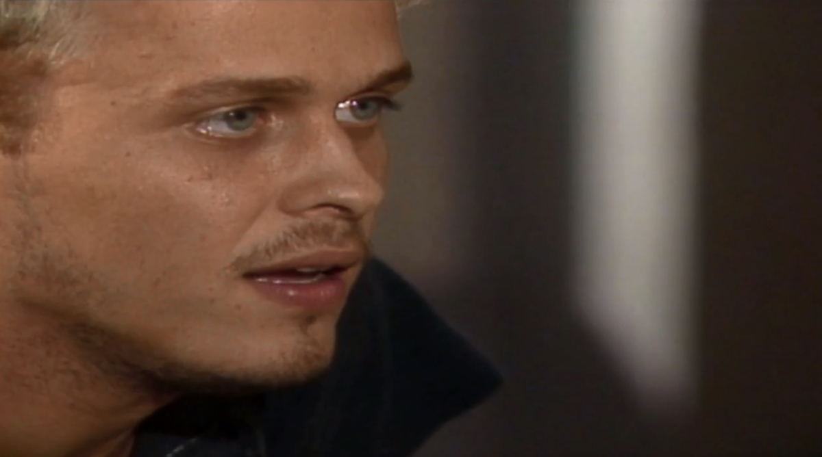 Alexandre premedita a própria morte (Reprodução: Globo)