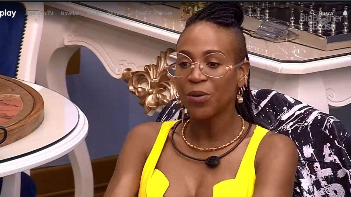Karol Conká no quarto do líder no BBB 21