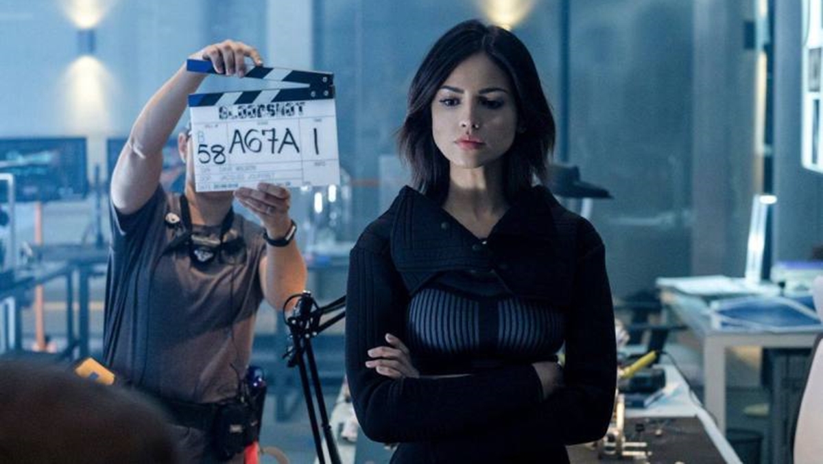Eiza Gonzalez no longa Bloodshot (Divulgação)