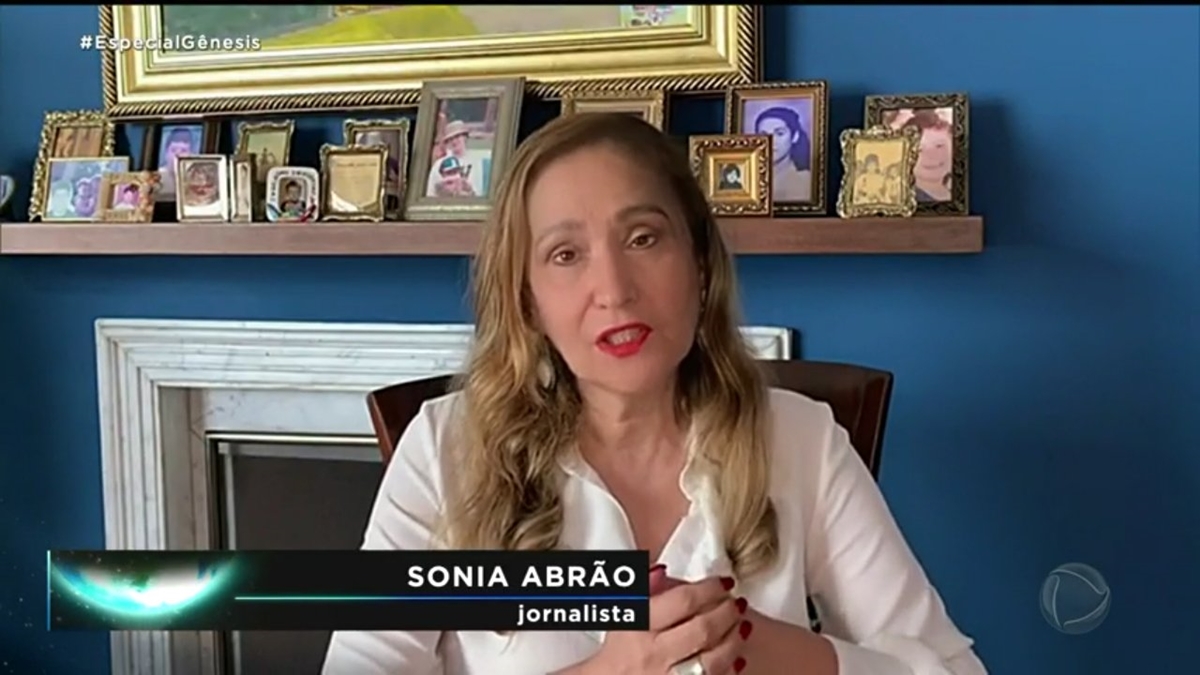 Sonia Abrão participa de especial de Gênesis, na Record TV (Reprodução: Record TV)