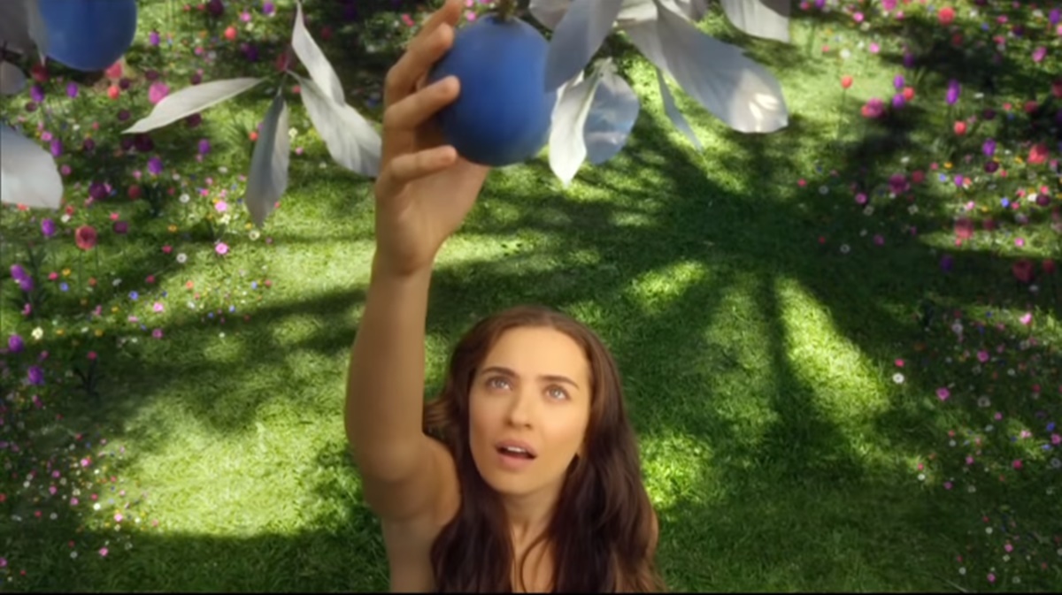 Juliana Boller vive Eva, em Gênesis, da Record TV (Reprodução: Record TV)