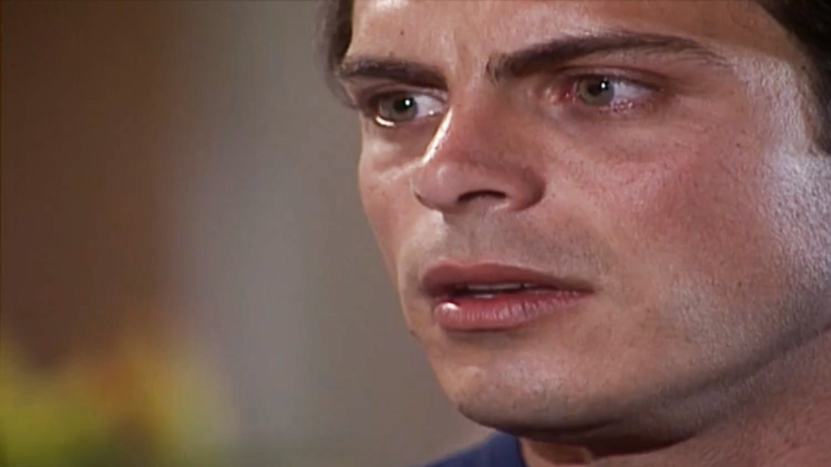 Fred (Luigi Baricelli) em Laços de Família