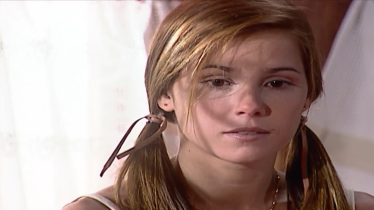 Íris (Deborah Secco) em Laços de Família