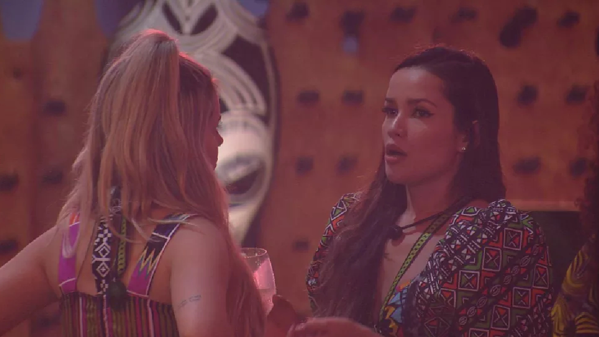 Juliette e Viih Tube conversam no BBB 21