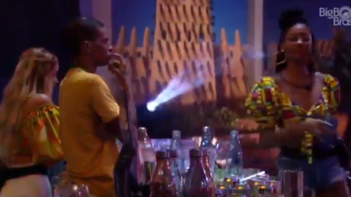 Camilla de Lucas, Lucas Penteado e Kerline na Festa Herança Africana no BBB 21
