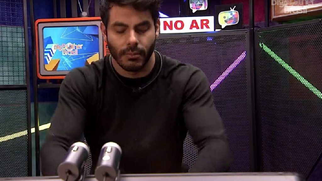 Rodolffo avalia participantes no BBB 21