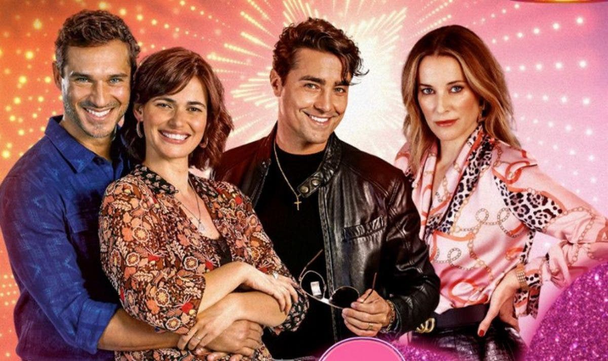 Paulo Rocha, Joana Santos, Ricardo Pereira e Maria João Bastos na novela portuguesa Amor, Amor (Divulgação / SIC)