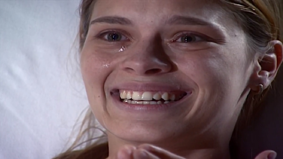Camila, de Laços de Família